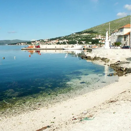 Lägenhet With A Parking Space Seget Donji, - 11524 *