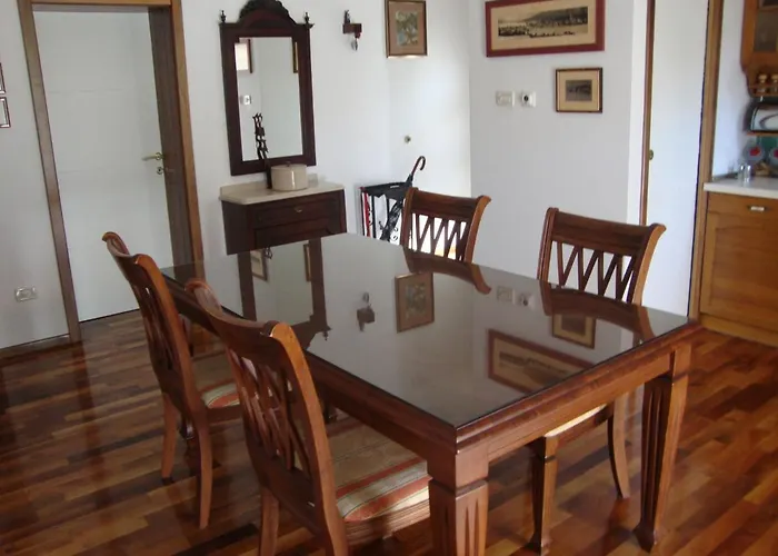 Lägenhet With A Parking Space Seget Donji, - 11524